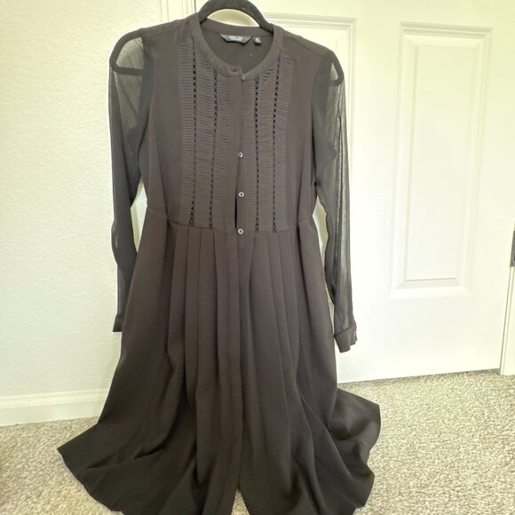 (Bundle) 7 Variety Mini/Maxi Dresses in Sizes Extra Small/Small/Medium - Picture 3 of 8